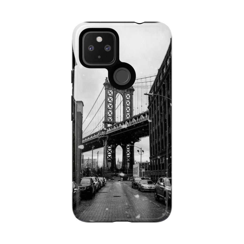 Black and White Phone Case with Iconic Bridge Design, Tough Cases for Photography Lovers, Unique Gift for Travelers, Stylish Everyday [...]