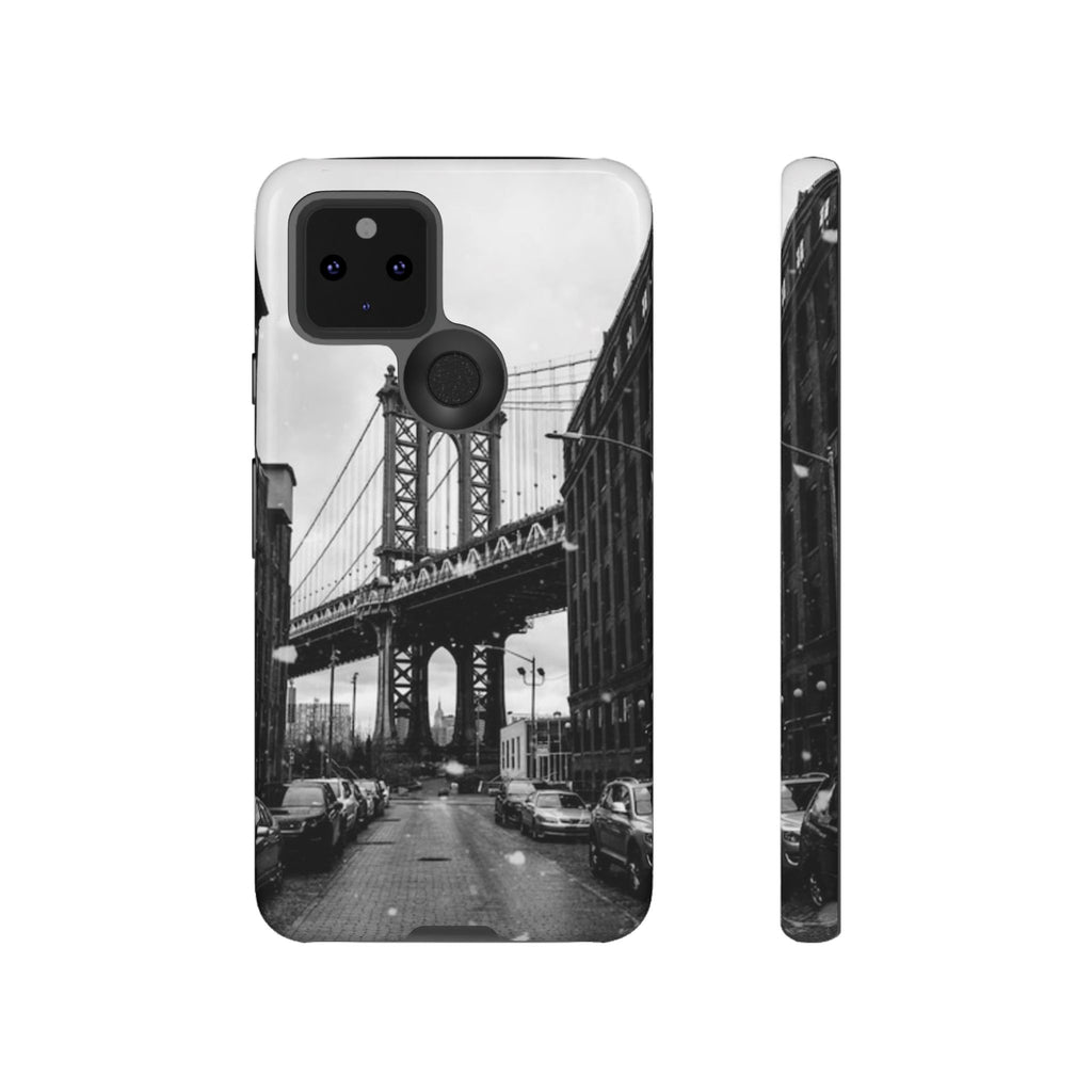 Black and White Phone Case with Iconic Bridge Design, Tough Cases for Photography Lovers, Unique Gift for Travelers, Stylish Everyday [...]