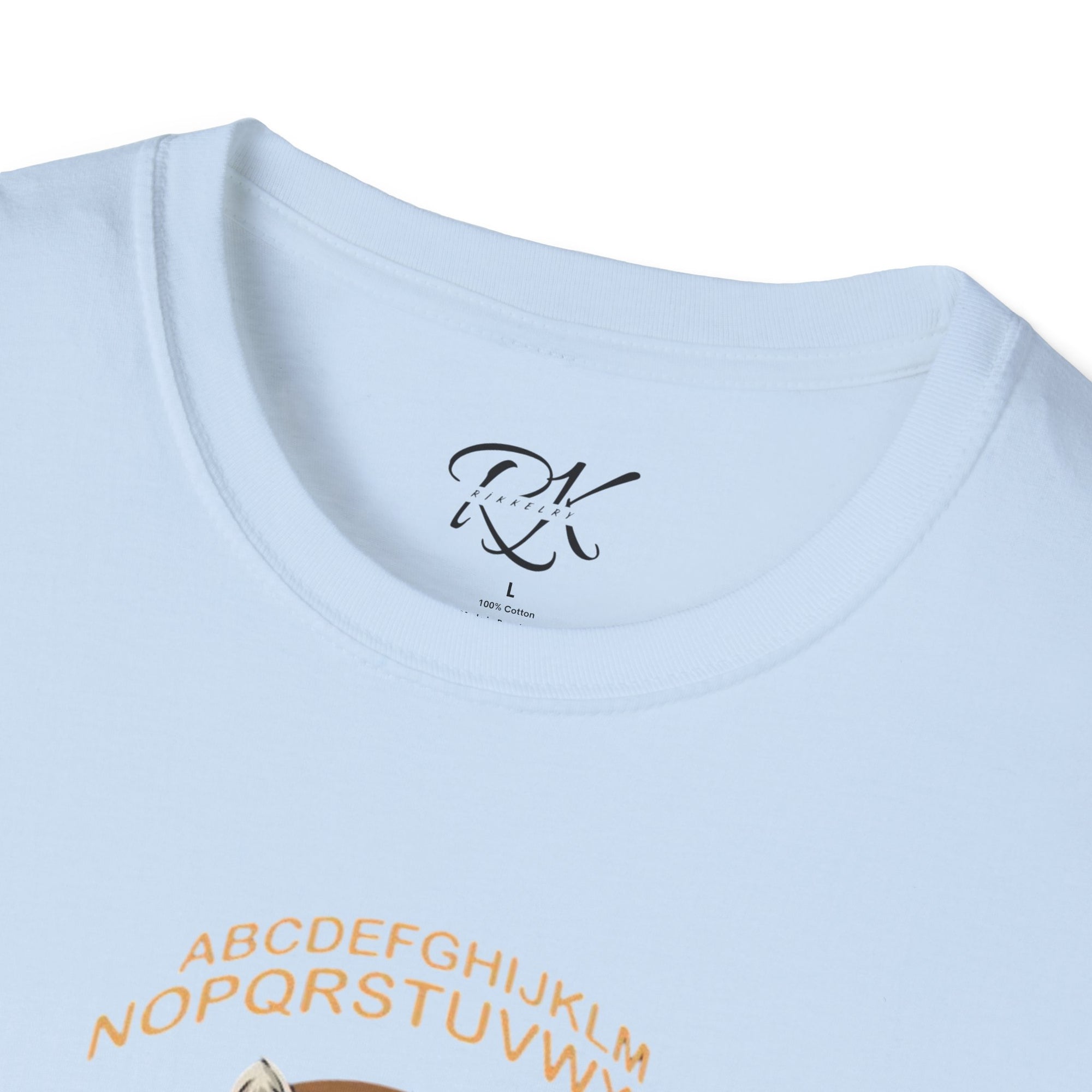 Nature-Inspired Graphic Unisex T-Shirt, Cozy Fall Vibes, Animal Lover Gift, Perfect for Autumn Celebrations, Unique Animal Design