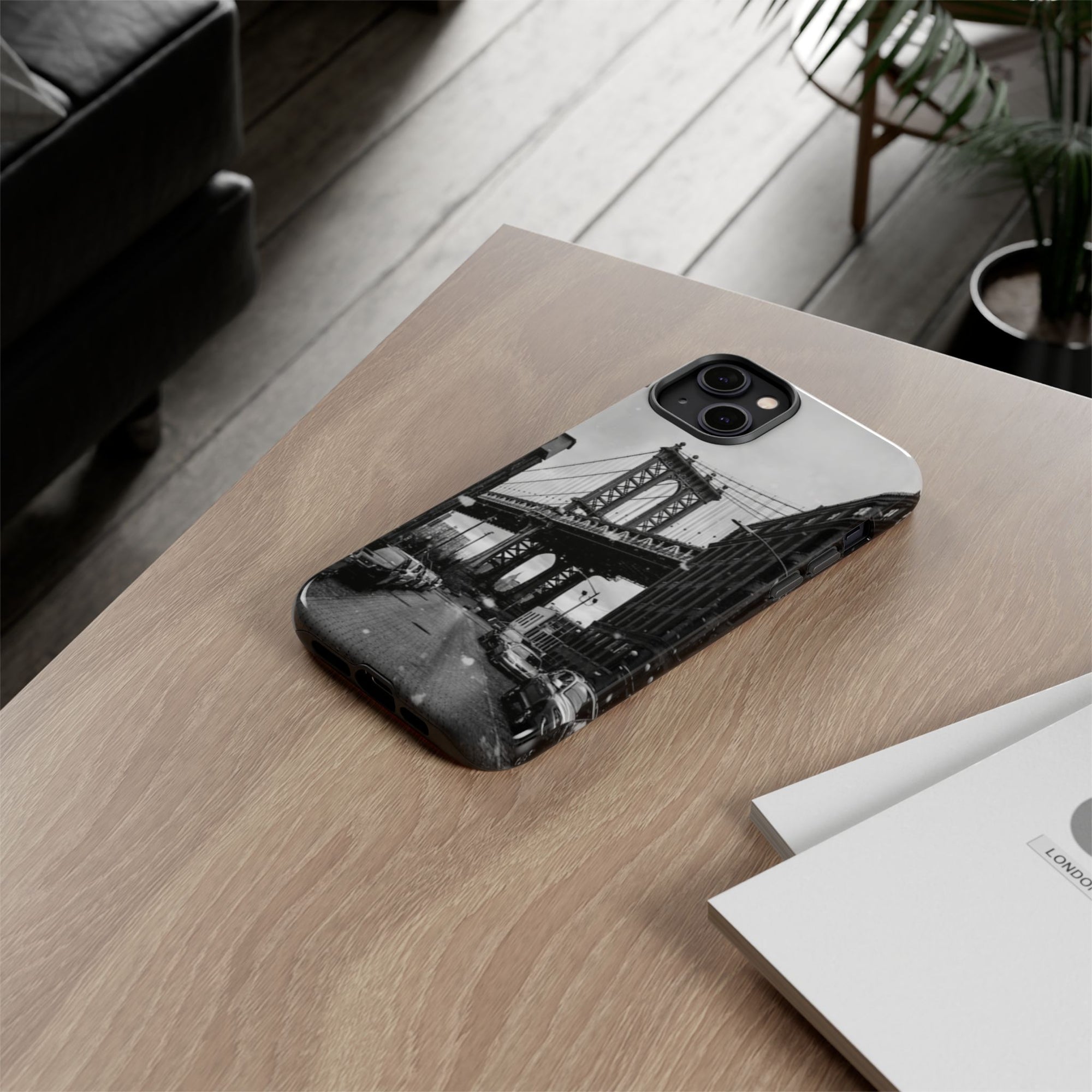 Black and White Phone Case with Iconic Bridge Design, Tough Cases for Photography Lovers, Unique Gift for Travelers, Stylish Everyday [...]