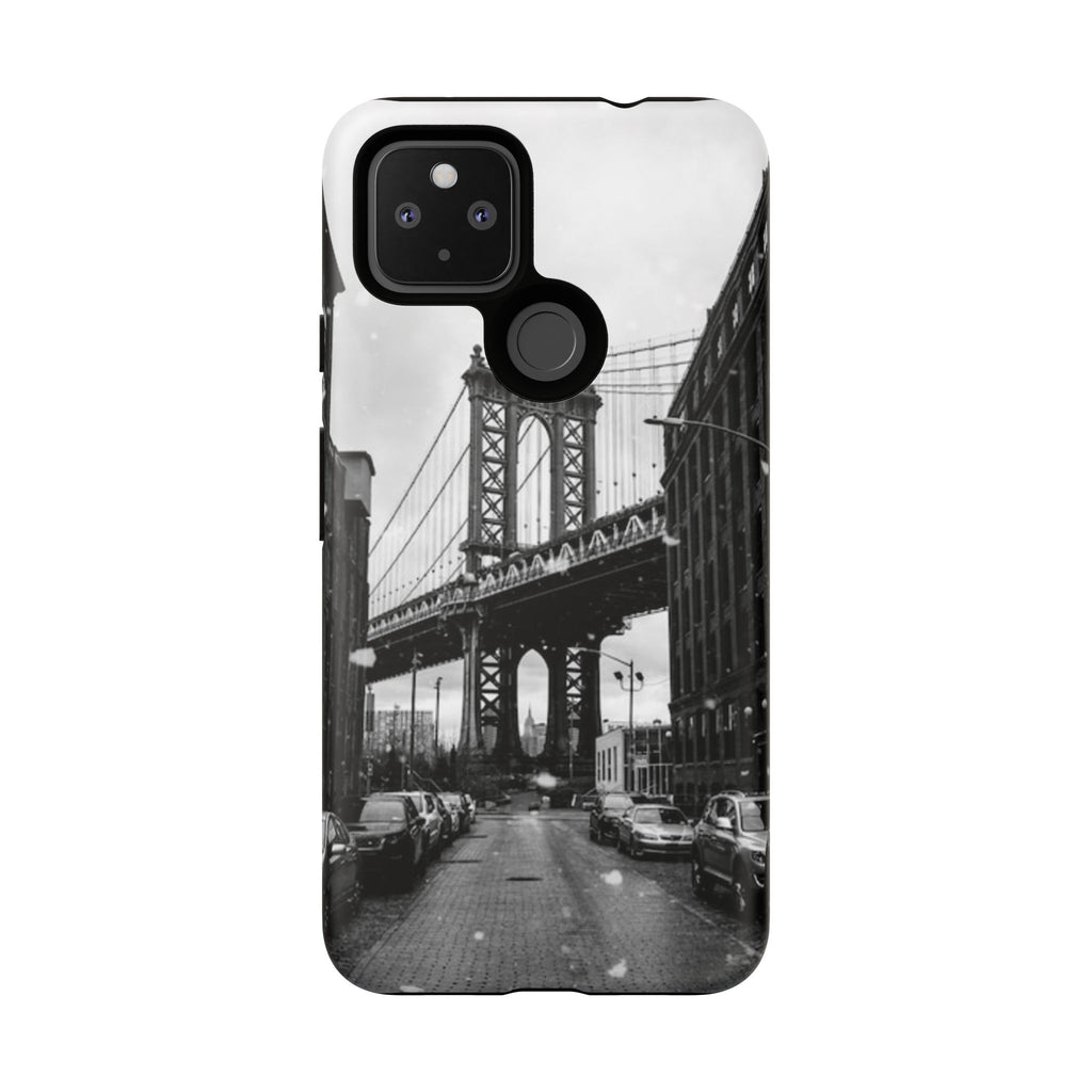 Black and White Phone Case with Iconic Bridge Design, Tough Cases for Photography Lovers, Unique Gift for Travelers, Stylish Everyday [...]