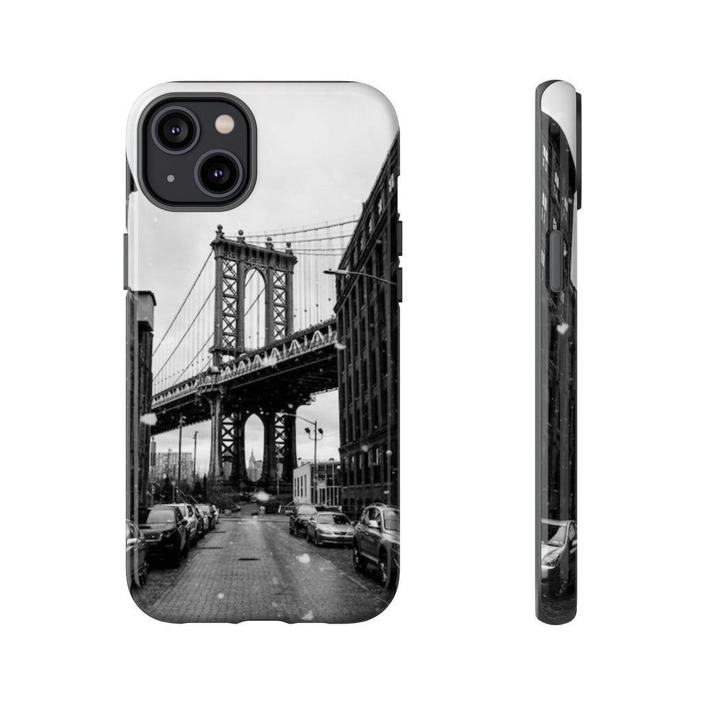 Black and White Phone Case with Iconic Bridge Design, Tough Cases for Photography Lovers, Unique Gift for Travelers, Stylish Everyday [...]