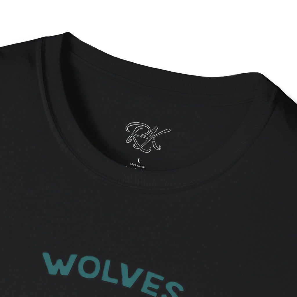 Wolf Graphic Unisex T-Shirt, Nature Lovers Tee, Gift for Animal Enthusiasts, Casual Wear, Eco-Friendly Fashion