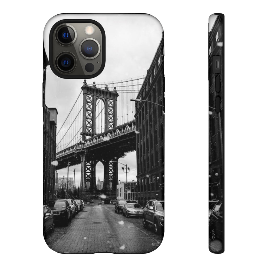 Black and White Phone Case with Iconic Bridge Design, Tough Cases for Photography Lovers, Unique Gift for Travelers, Stylish Everyday [...]