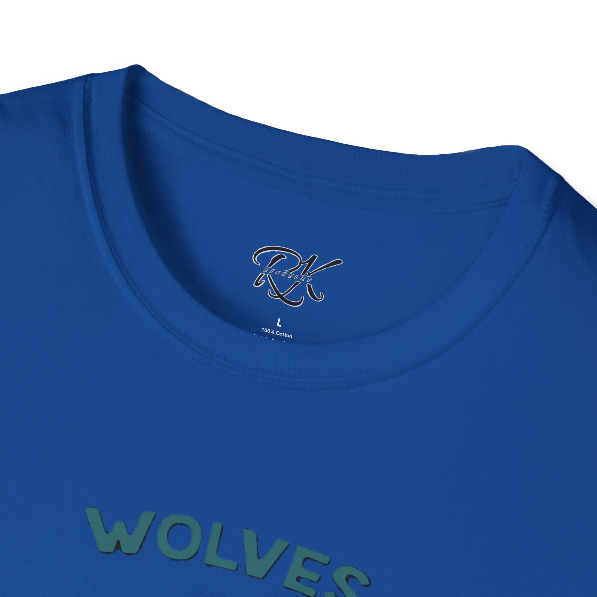 Wolf Graphic Unisex T-Shirt, Nature Lovers Tee, Gift for Animal Enthusiasts, Casual Wear, Eco-Friendly Fashion
