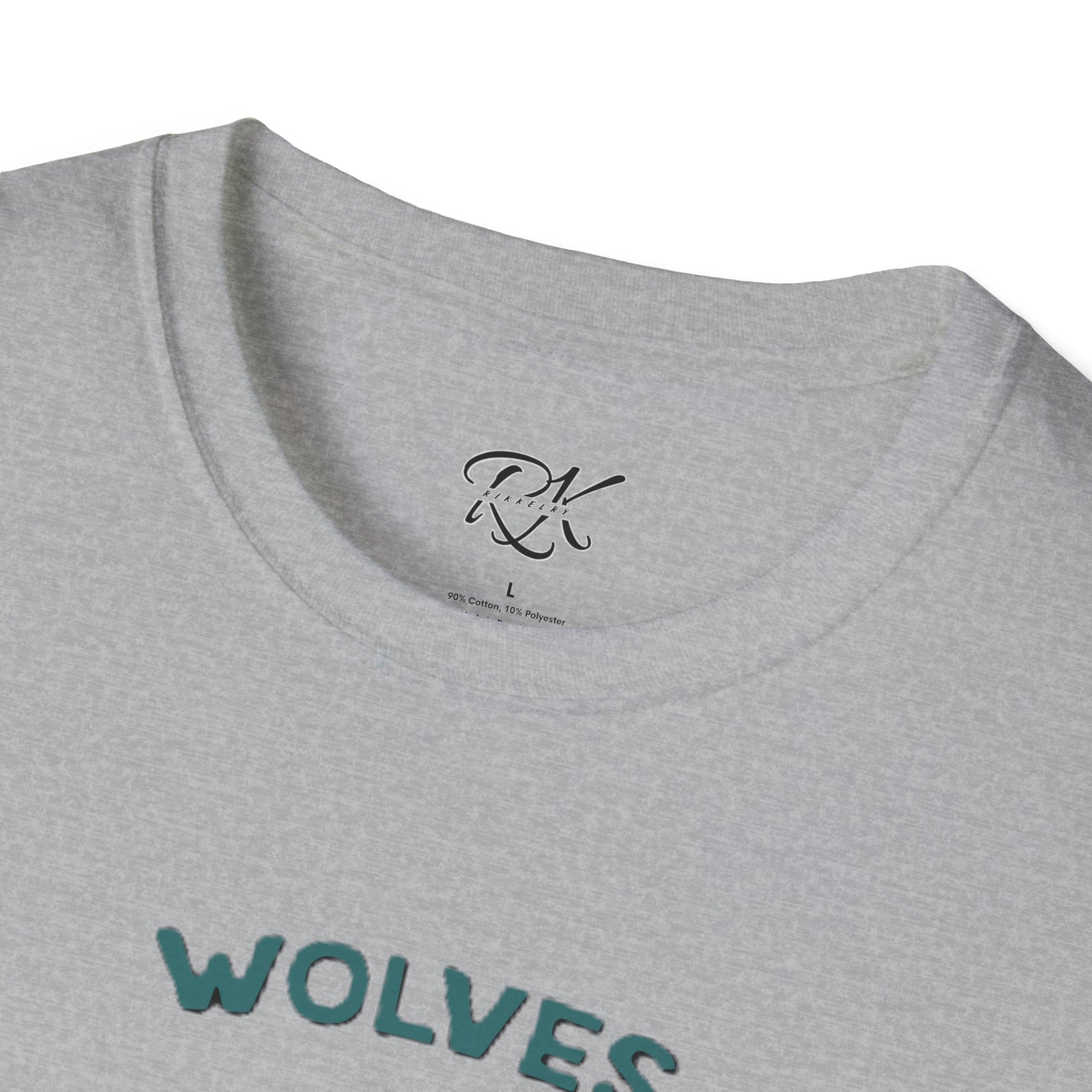 Wolf Graphic Unisex T-Shirt, Nature Lovers Tee, Gift for Animal Enthusiasts, Casual Wear, Eco-Friendly Fashion