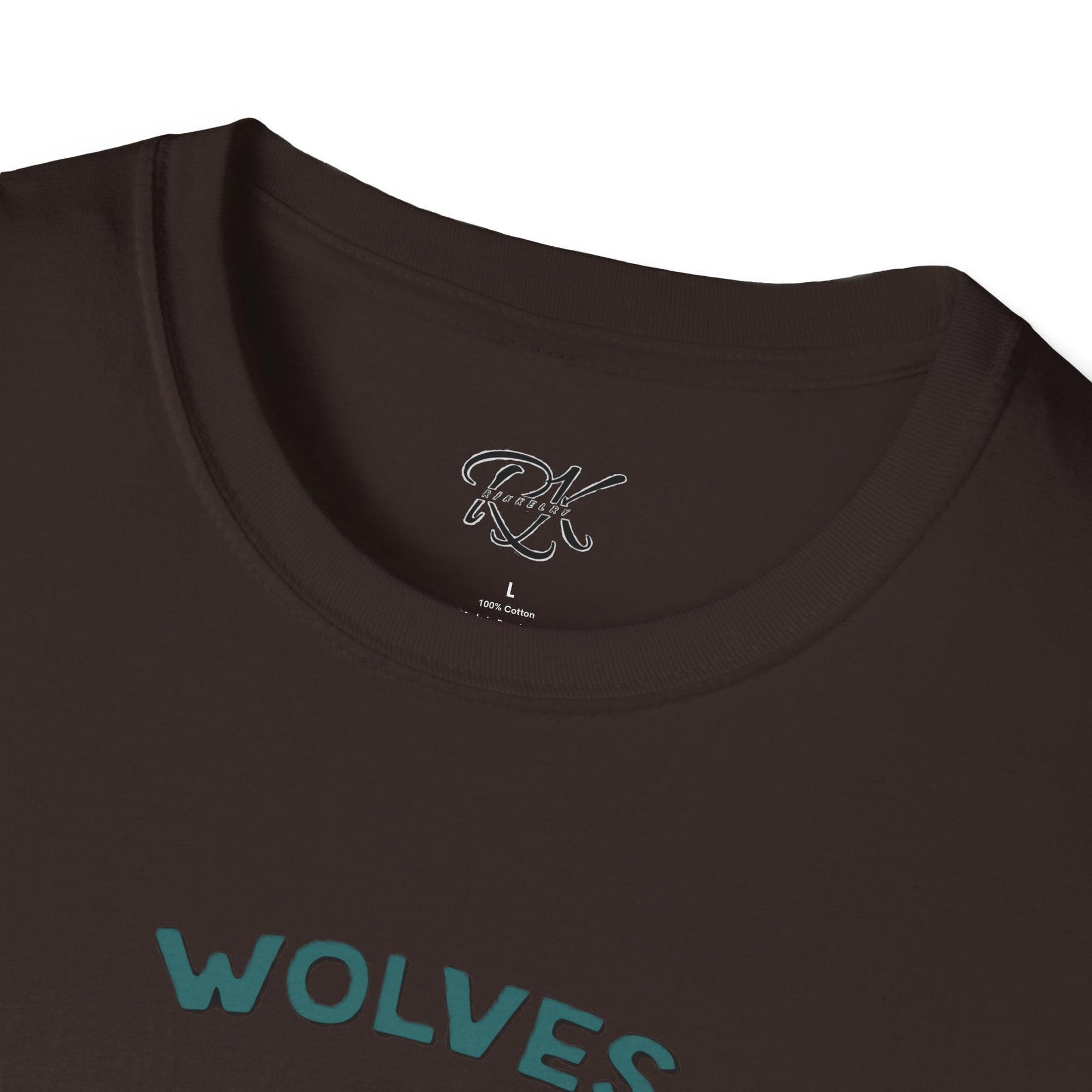 Wolf Graphic Unisex T-Shirt, Nature Lovers Tee, Gift for Animal Enthusiasts, Casual Wear, Eco-Friendly Fashion