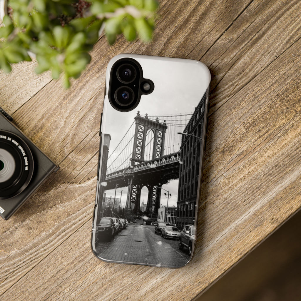 Black and White Phone Case with Iconic Bridge Design, Tough Cases for Photography Lovers, Unique Gift for Travelers, Stylish Everyday [...]