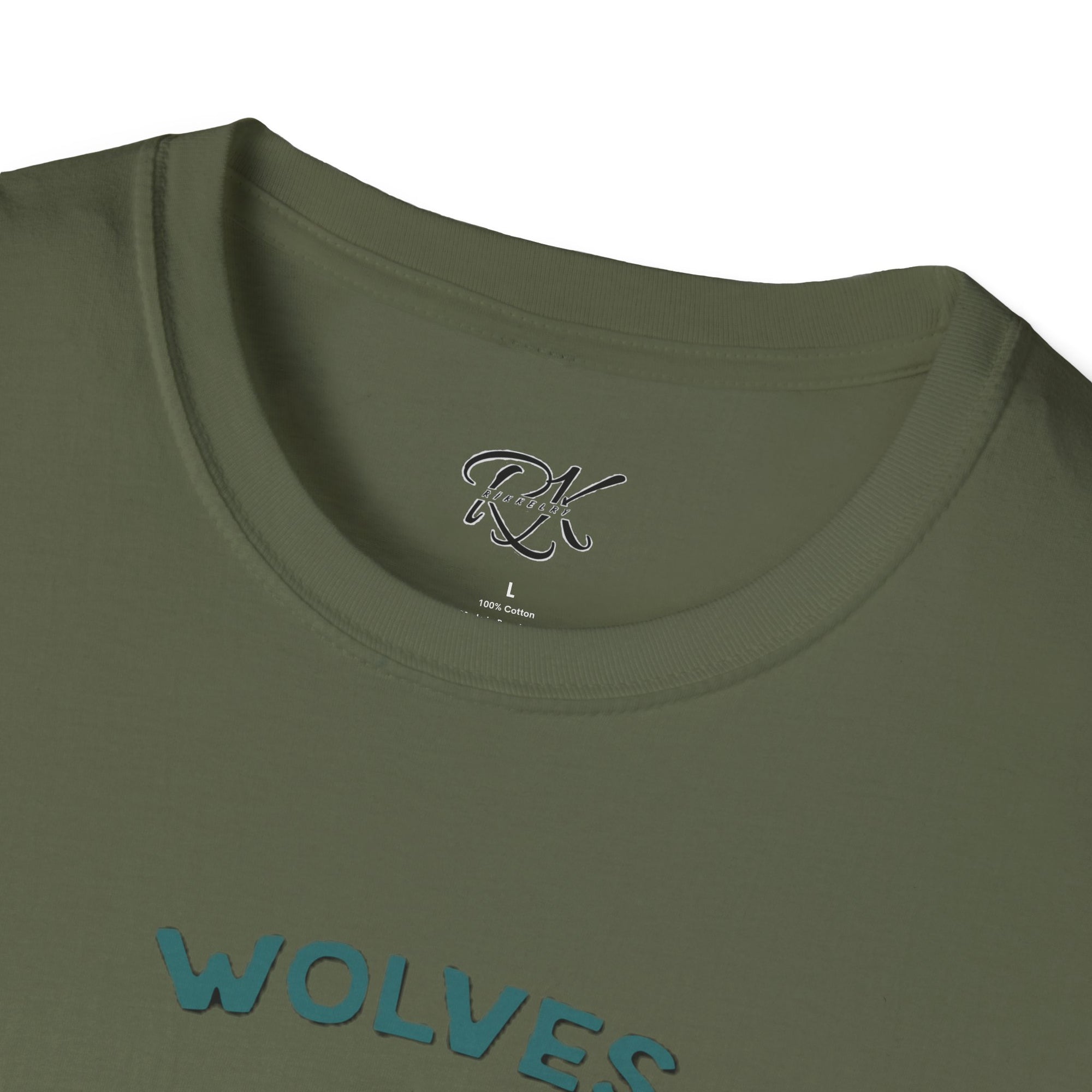 Wolf Graphic Unisex T-Shirt, Nature Lovers Tee, Gift for Animal Enthusiasts, Casual Wear, Eco-Friendly Fashion