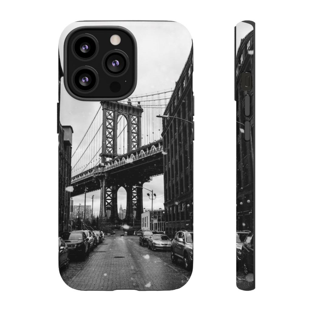 Black and White Phone Case with Iconic Bridge Design, Tough Cases for Photography Lovers, Unique Gift for Travelers, Stylish Everyday [...]